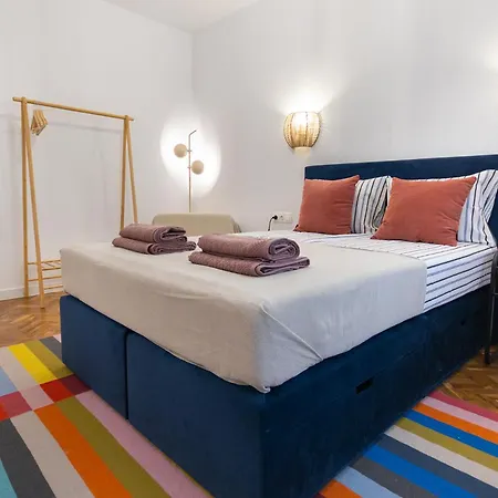 Rainbow By Rv Apartment Varna