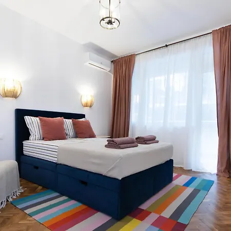 Rainbow By Rv Apartment Varna